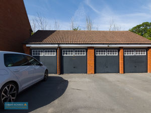 Garage/Parking- click for photo gallery